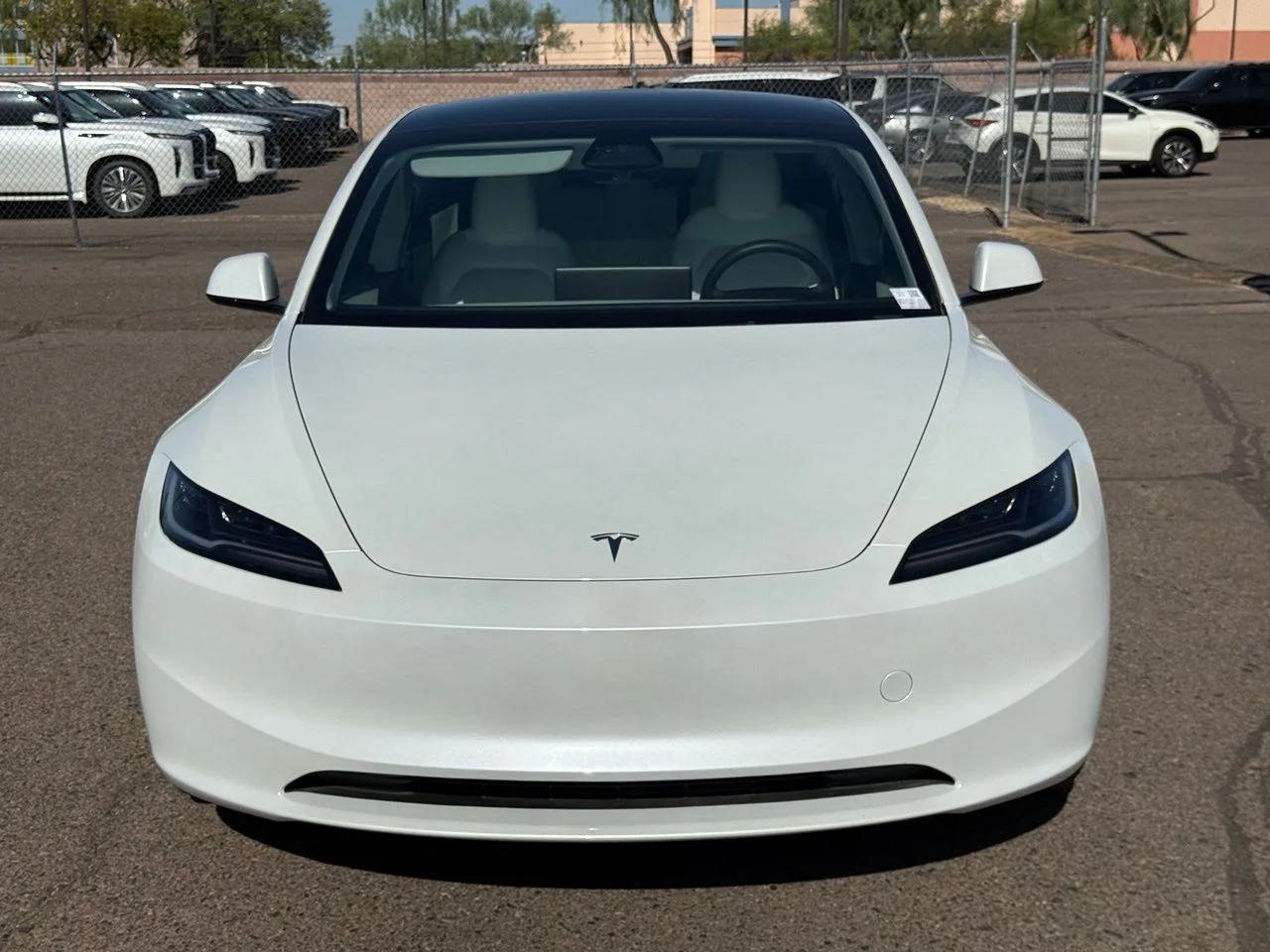 tesla model 3 2025 5YJ3E1EA8SF044581 image tesla model 3 2025 5YJ3E1EA8SF044581 image